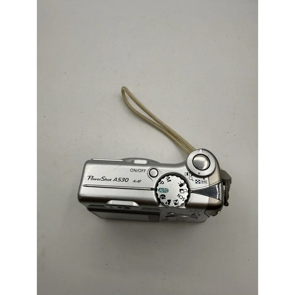 Canon PowerShot A530 5.0MP Compact Digital Camera For Parts or Repair Ships Fast